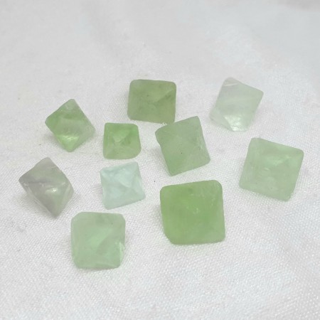 Fluoritt oktaeder krystaller